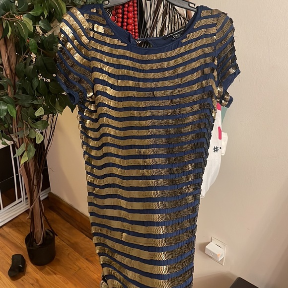 French Connection bronze and dark blue timeless sequin shift mini dress - Picture 5 of 9